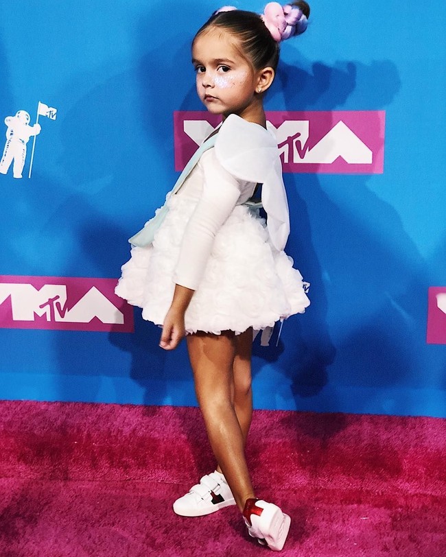 Si kecil Taylen bahkan diundang ke karpet merah ajang besar seperti MTV Video Music Awards 2018. Foto: Dok. Instagram @TaylenBiggs