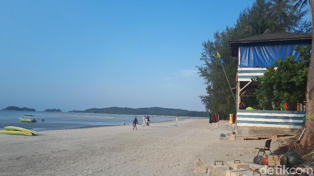 Mengintip Indahnya Pantai Lagoi Di Pulau Bintan Mengintip Indahnya Pantai Lagoi Di Pulau Bintan
