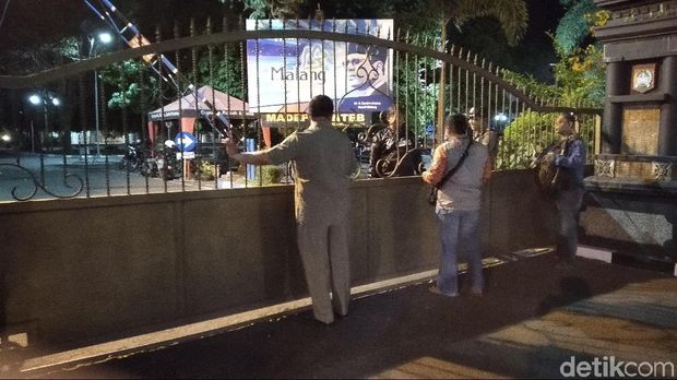 KPK Geledah Kantor Bupati Malang, Ada Apa?