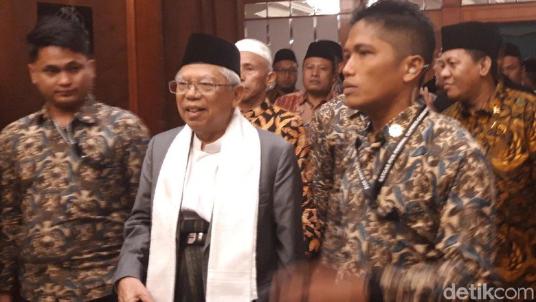 Maruf Amin Bertemu Kiai se-Jatim di Surabaya, Ini yang Dibahas Maruf Amin Bertemu Kiai se-Jatim di Surabaya, Ini yang Dibahas