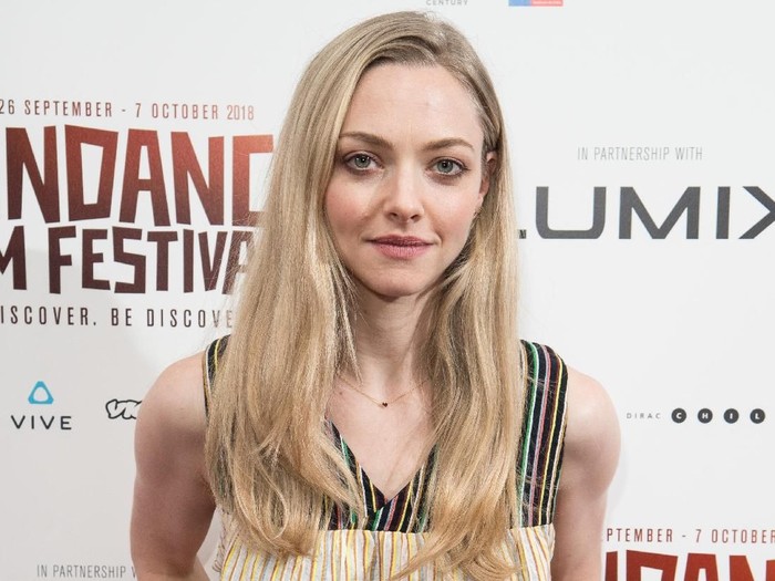 LONDON, ENGLAND - OCTOBER 06:  Amanda Seyfried attends the World Premiere of Holy Moses during the Raindance Film Festival at Vue Piccadilly on October 6, 2018 in London, England.  (Photo by Jeff Spicer/Getty Images)