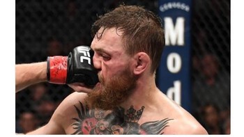 Saat menulis kicauan dirinya ingin bertarung lagi melawan Khabib, ada yang bilang dirinya bakal dihajar lagi. Foto: Istimewa