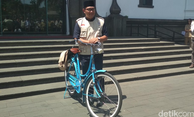 Begini Strategi Ridwan Kamil Tingkatkan Minat Baca Warga Jabar Begini Strategi Ridwan Kamil Tingkatkan Minat Baca Warga Jabar