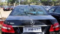 Mobil tersebut terdiri dari 35 unit E 250 Avantgarde dan 13 unit S 450 L.
