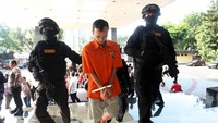 Polisi melakukan penyelidikan dan berhasil menangkap pelaku di kawasan Bojongsari, Depok.