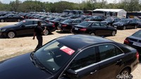 Mercedes-Benz sendiri mengerahkan 48 unit kendaraan untuk mendukung acara ini.