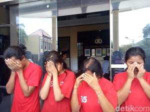 Ironi Jual Beli Anak Lewat Medsos di Surabaya