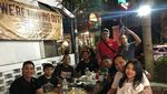 Cantiknya Briptu Dara Intan, Polwan yang Suka Makan Cotton Candy