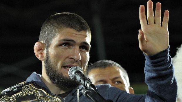 Khabib Nurmagomedov berpeluang menjadi lawan Floyd Mayweather Jr.