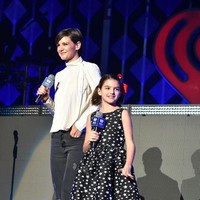 Suri Cruise yang lahir pada 18 April 2006 dikatakan memiliki wajah yang merupakan perpaduan dari ketampanan Tom Cruise dan kecantikan Katie Holmes. Kini berusia 12 tahun, kecantikan Suri makin terlihat dan sangat mirip sang ayah. Foto: Getty Images