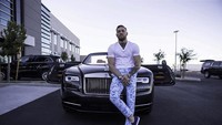 Bagaimana Otolovers, kerenan mana? Foto: Instagram @thenotoriousmma