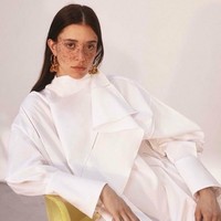 Wajah Maeva memiliki freckles yang membentuk seperti topeng. Punya daya tarik tersendiri, Maeva semakin mudah dikenali. Foto: Instagram (@maevamarshall)