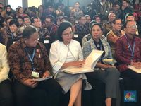 Sri Mulyani Curhat Soal Beratnya Jadi Ibu & Wanita Karir