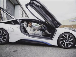 Koleksi Mobil Mewah Conor McGregor Cuma Sponsor?