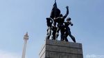 Potret Hari Tanpa Bayangan di Monas