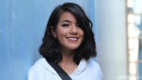 Sheila Marcia ditemui usai mengisi acara Rumpi No Secret, Trans TV.