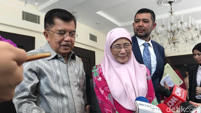 Bertemu JK, Wakil PM Malaysia Bahas Bantuan untuk Sulteng Bertemu JK, Wakil PM Malaysia Bahas Bantuan untuk Sulteng