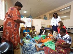 Melinda Gates, Sosok Sederhana dengan Segudang Aktivitas Sosial