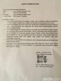 Guru Nelty Minta Maaf ke Jokowi: Mungkin Salah Ucap Saat Ngajar