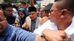 Momen Hanafi-Tasniem Rais Kawal Sang Ayah di Polda Metro