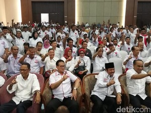 Kepala Daerah se-Riau Dukung Jokowi, Mendagri: Boleh