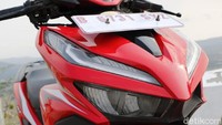 Lampu depan Honda Vario 125 yang terkesan tajam dan sporty. Foto: Rangga Rahadiansyah