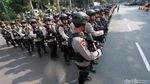 Potret Polisi Bermotor Hingga Barracuda Siaga Jelang Pemeriksaan Amien