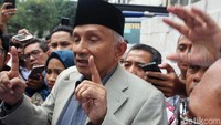 Amien hari ini diperiksa sebagai saksi untuk tersangka Ratna Sarumpaet.