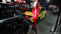 PT Pertamina (Persero) telah menaikkan harga jual bahan bakar minyak (BBM) untuk Pertamax Series, Dex Series, dan Biosolar Non PSO.