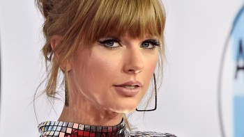 9. @taylorswift. Akun resmi musisi AS Taylor Swift ini memiliki 112 juta follower. (Foto: Frazer Harrison/Getty Images)