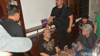 Meski begitu wajah sedihnya tidak bisa disembunyikan. Foto: Ismail/detikHOT