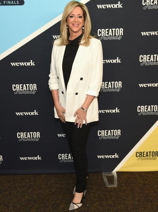 Hingga akhirnya nasib membawa Joy pada  stasiun televisi khusus home shopping yaitu QVC pada 1992. Stasiun televisi tersebut tertarik pada alat pel buatan Joy yg inovatif yaitu mengepel tanpa harus memeras dengan tangan. (Foto: Getty Images)