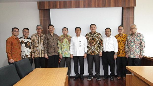 Rini Angkat Staf Khusus Jadi Direktur Bulog