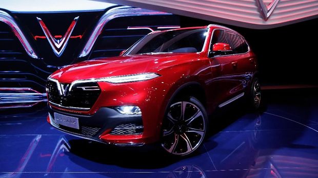 Vietnam pamer mobil nasional pertamanya di Paris Motor Show 2018. Kehadiran David Beckham pun menjadi kejutan disela acara.