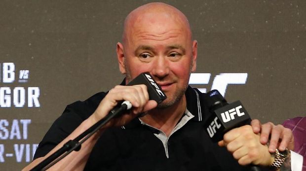 Dana White menyebut akan menggelar laga perebutan juara jika tanpa Khabib Nurmagomedov jika petarung itu absen lama. (