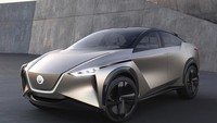 Mobil ini jauh lebih murah dibandingkan dengan Tesla X, yang ditawarkan mencapai 85.000 USD atau mencapai Rp 1,2 miliar. Foto: Pool (Carbuzz)