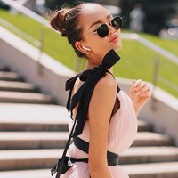 Dinara merupakan mahasiswi yang belajar tentang keuangan di University of Nottingham. Foto: Instagram