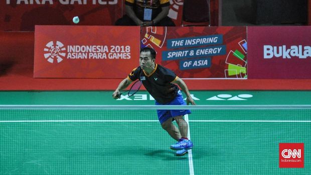 Didin Taresoh yang berusia 43 tahun masih berlaga di ajang para bulutangkis.