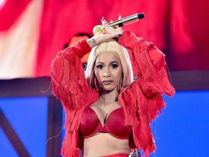 Tolak Ajakan Balik Mantan Suami, Cardi B Beri Pesan Menohok ke Fans