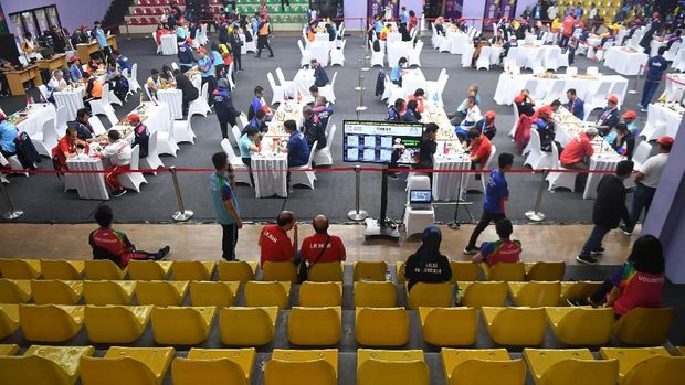 Catur menjadi cabang pendulang emas terbanyak untuk Indonesia di Asian Para Games 2018.