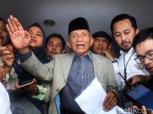 Selesai Diperiksa, Amien Rais: Saya Merasa Dimuliakan Penyidik