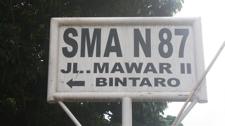 SMA 87 Jakarta Periksa Guru yang Dituduh Doktrin Siswa Anti-Jokowi SMA 87 Jakarta Periksa Guru yang Dituduh Doktrin Siswa Anti-Jokowi