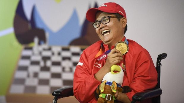 Menpora Terharu Indonesia Lampaui Target Medali APG 2018