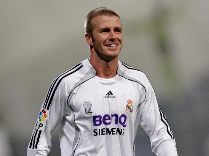 MADRID, SPAIN - JUNE 17:  David Beckham of Real Madrid celebrates after Real won the Primera Liga after the Primera Liga match between Real Madrid and Mallorca at the Santiago Bernabeu stadium on June 17, 2007 in Madrid, Spain.  (Photo by Denis Doyle/Getty Images)