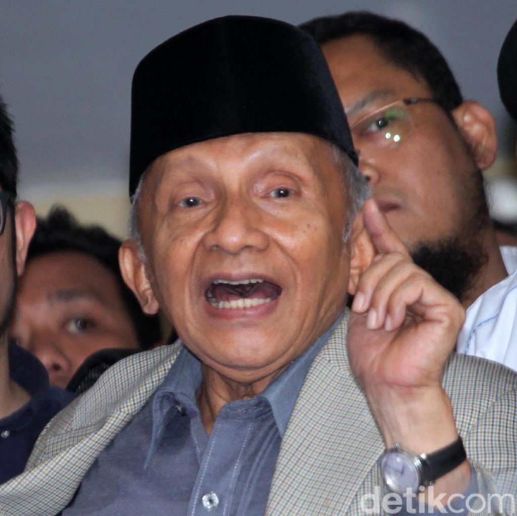 Pilpres 2019, Baratayuda Amien Rais