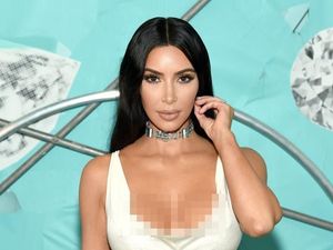 Klan Kardashian-Jenner Jadi Bidadari Victorias Secret di Halloween 2018