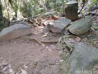Mitos dan Ritual Batu Berbunyi Kendang di Ciamis