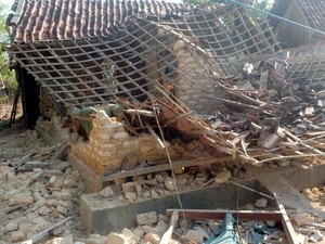 Gempa Situbondo Akibatkan 4 Warga Tewas dan Ratusan Rumah Rusak