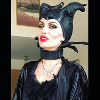 Aku bisa merasakan apa rasanya seperti dia (Angelina Jolie). Itu menyenangkan dan aku yakin bisa terbiasa tapi aku pikir itu tidak cocok denganku. Aku hanya gadis biasa, kata Melissa.  Foto: Instagram @melwood1982