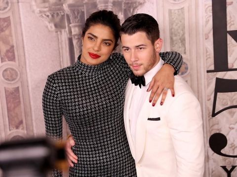 Kode Priyanka Chopra untuk Nick Jonas Demi Dapatkan Cincin Tunangan Idaman